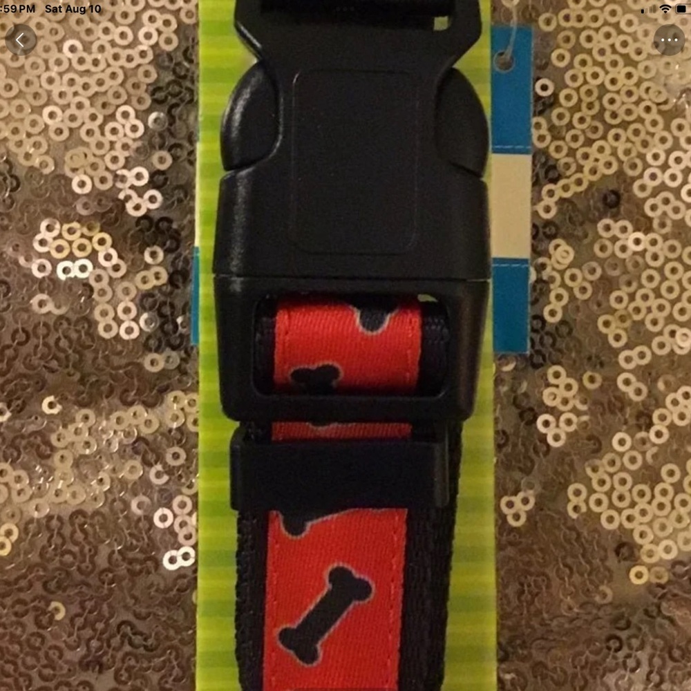 ✔️Ⓜ️🌸Top Paw LED Dog Collar NWT Size medium Navy Blue with Bone pattern